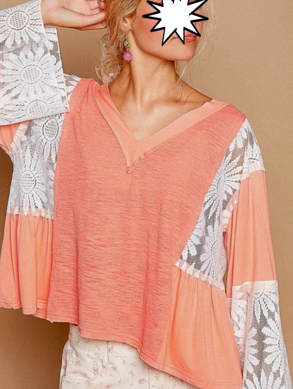 POL Coral V-Neck Top with White Lace Sleeves - SIZE L - NWT